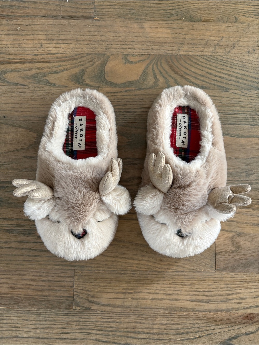 Dakota Fleece XS Reindeer Slippers in Beige